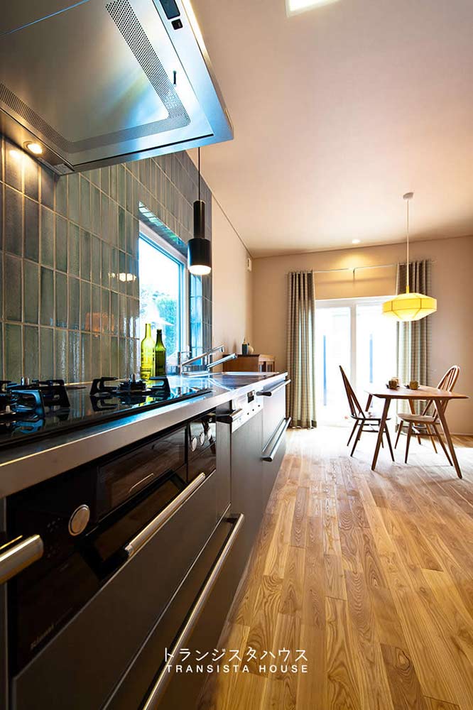 トランジスタハウス