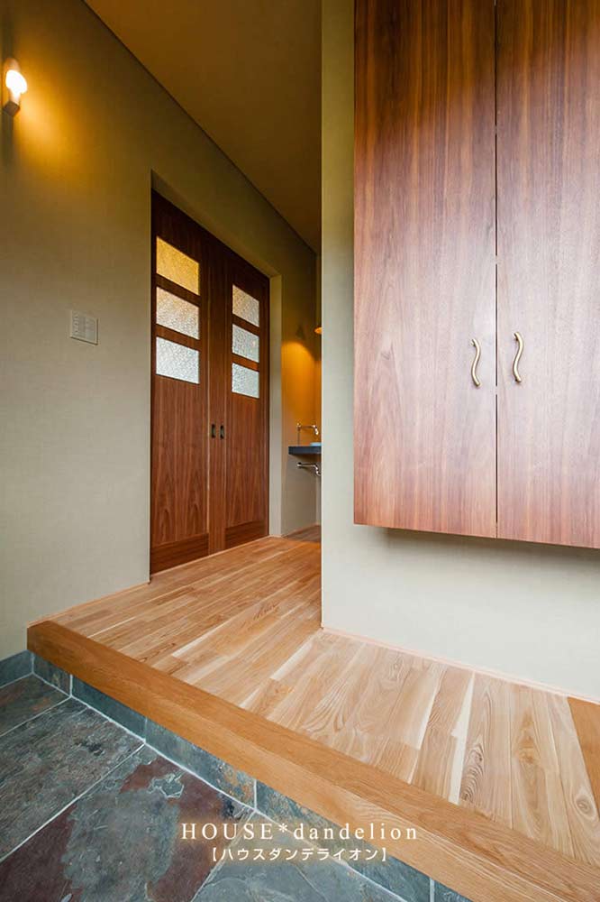 ハウスダンデライオン