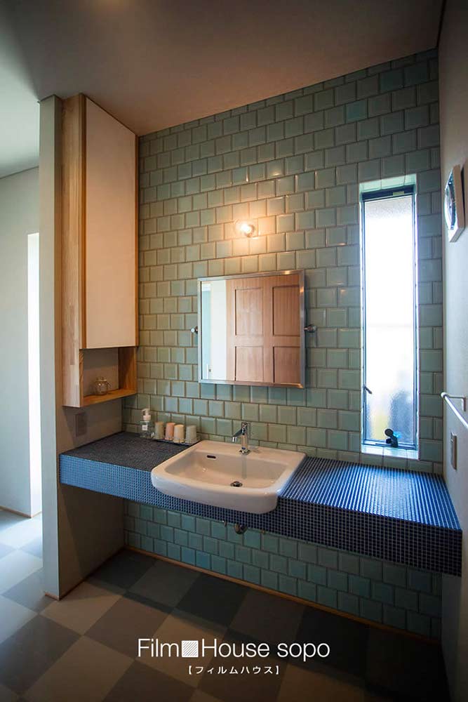 フィルムハウス