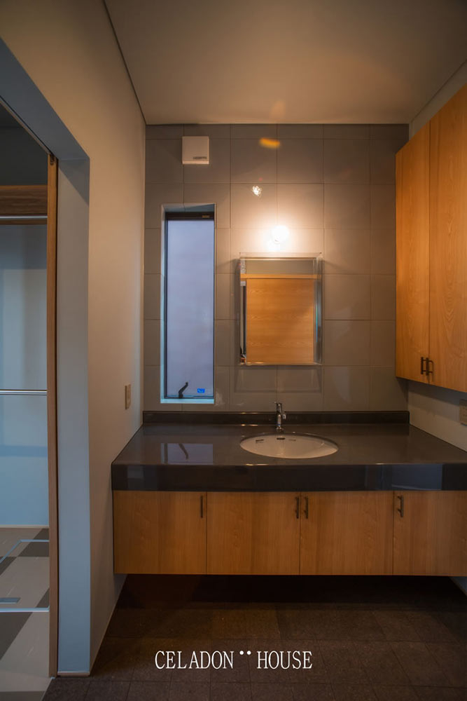 セラドンハウス