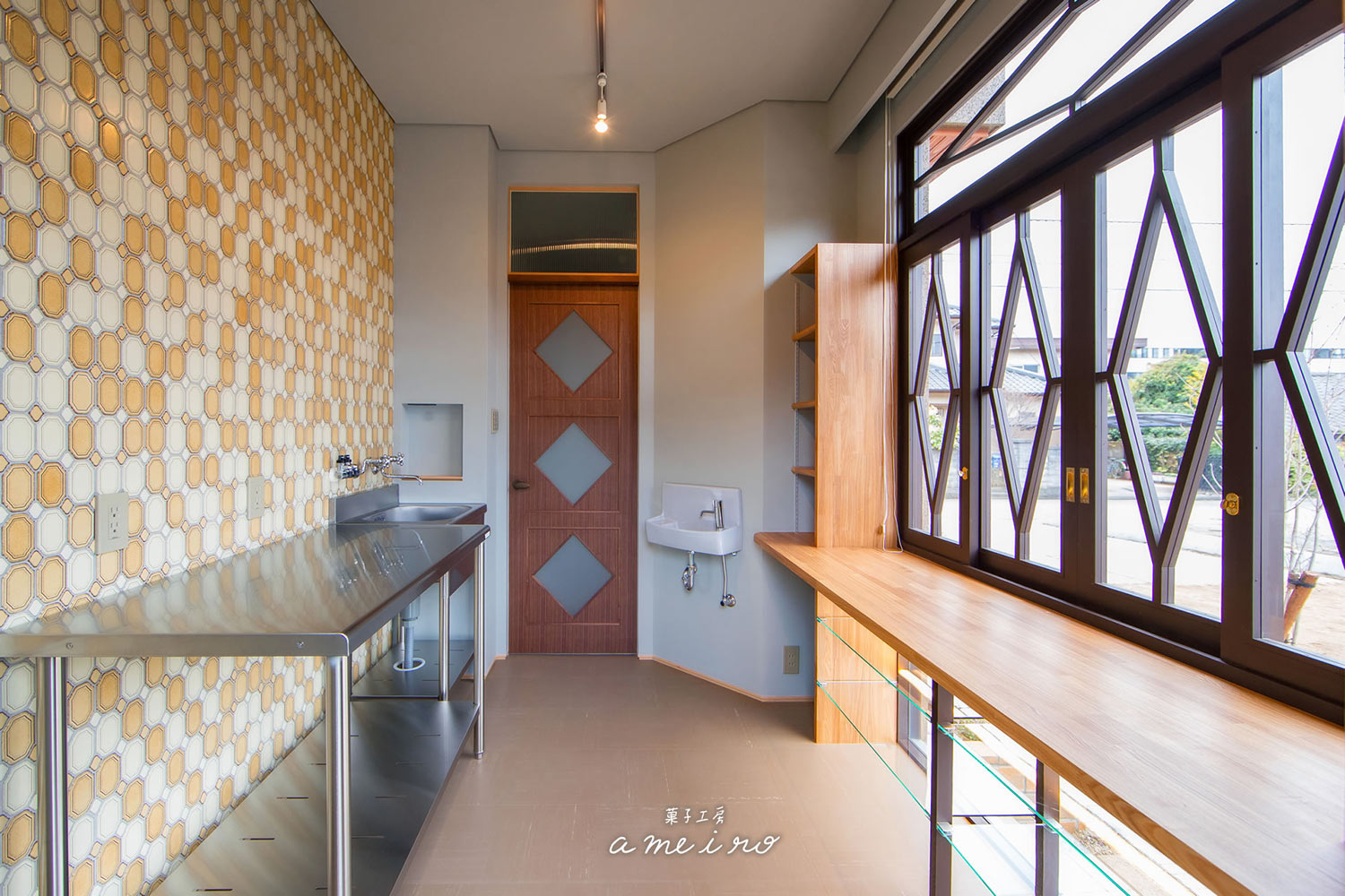 菓子工房アメイロ