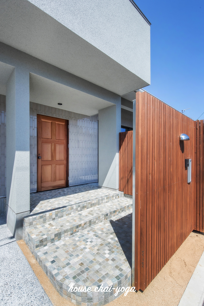 ハウスチャイヨガ