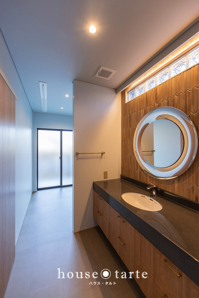 ハウス・タルト