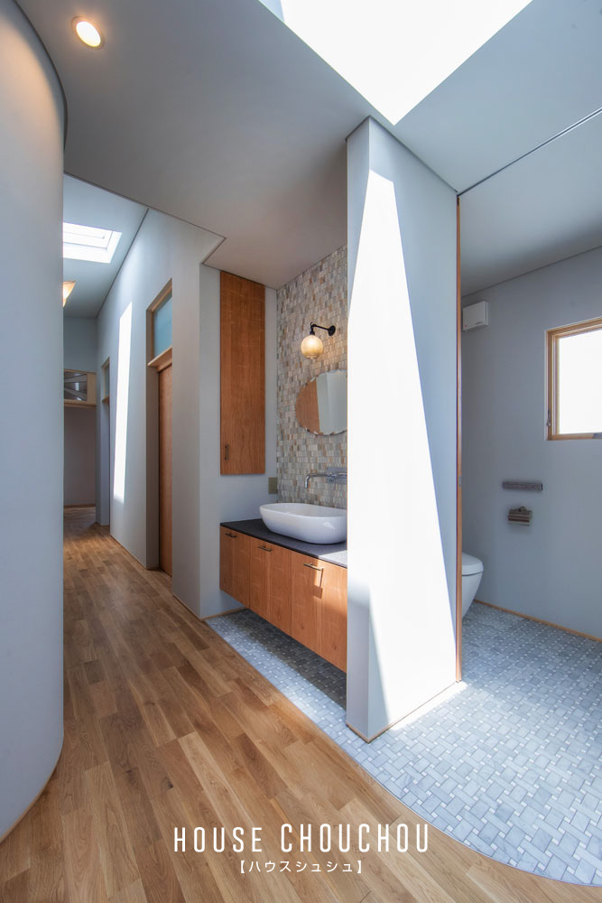 ハウス・シュシュ