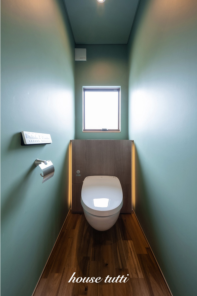 ハウストゥッティ