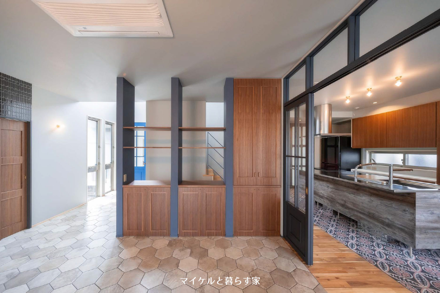 マイケルと住む家