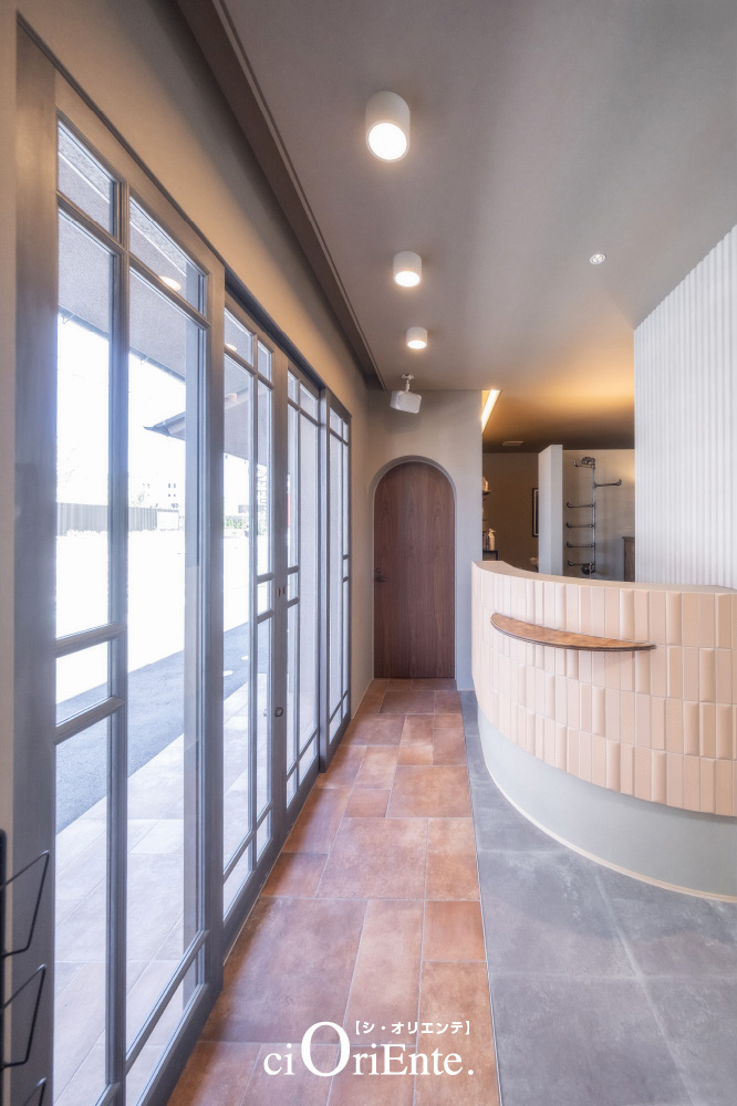 シ・オリエンテ