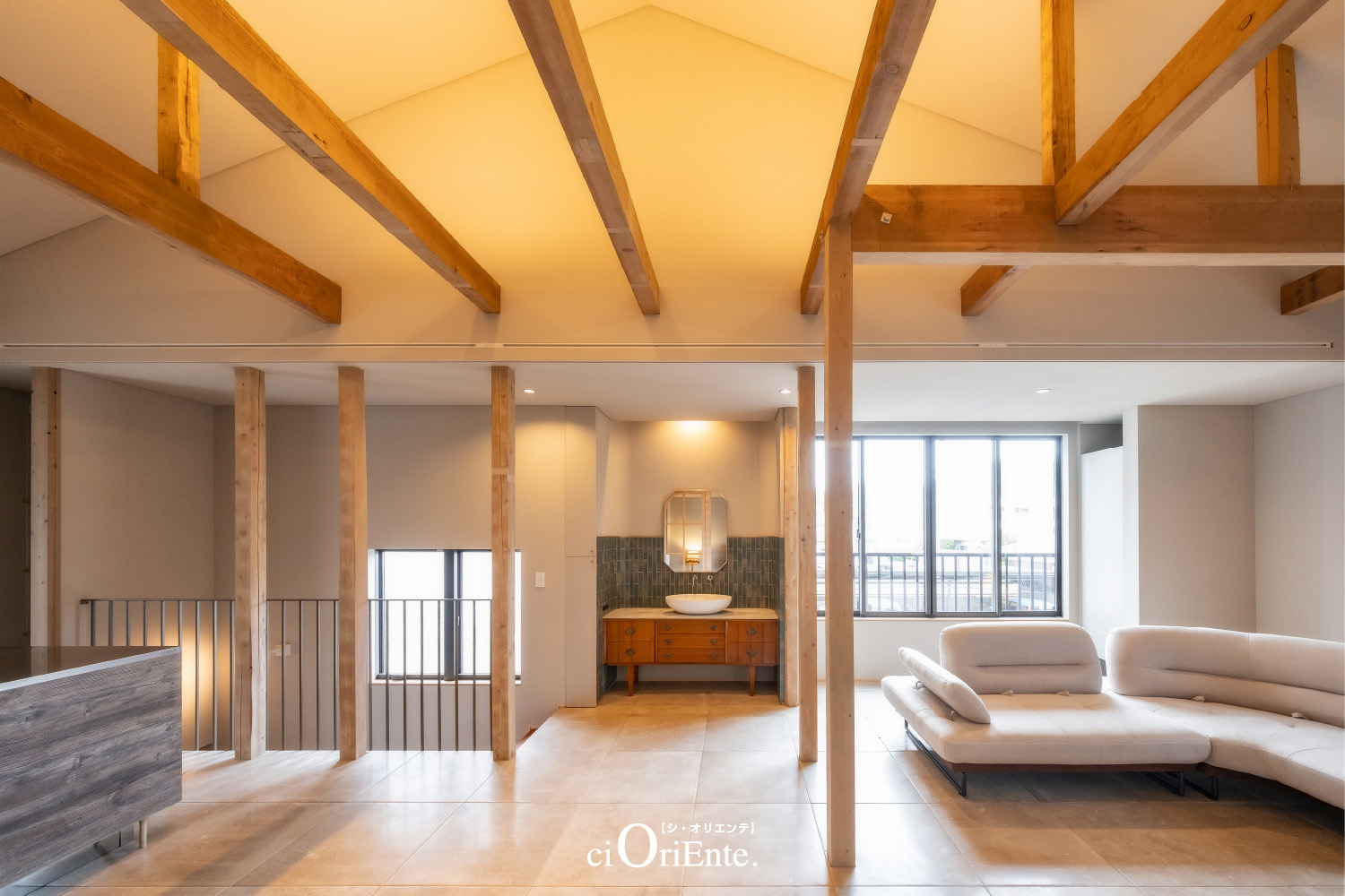 シ・オリエンテ