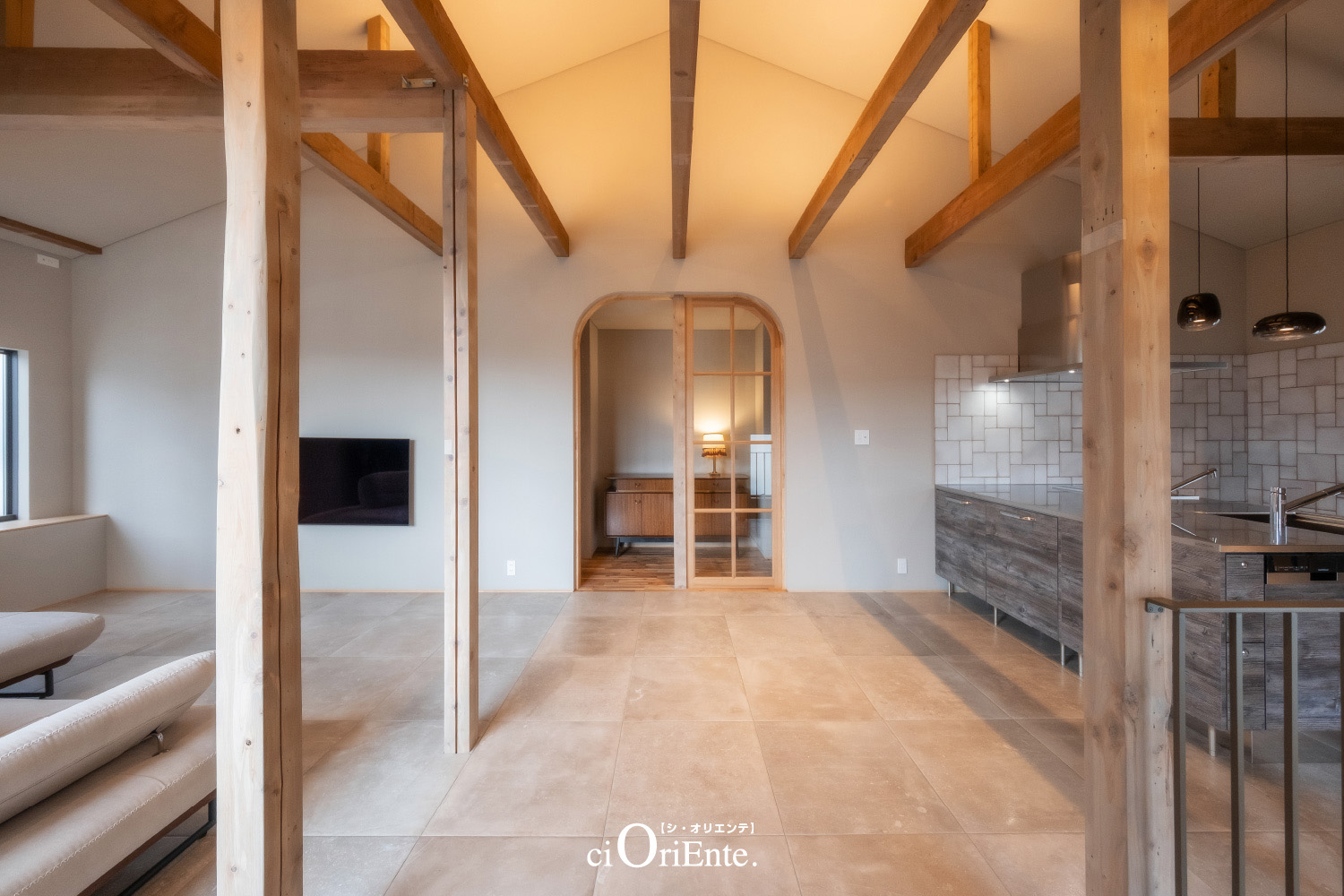 シ・オリエンテ