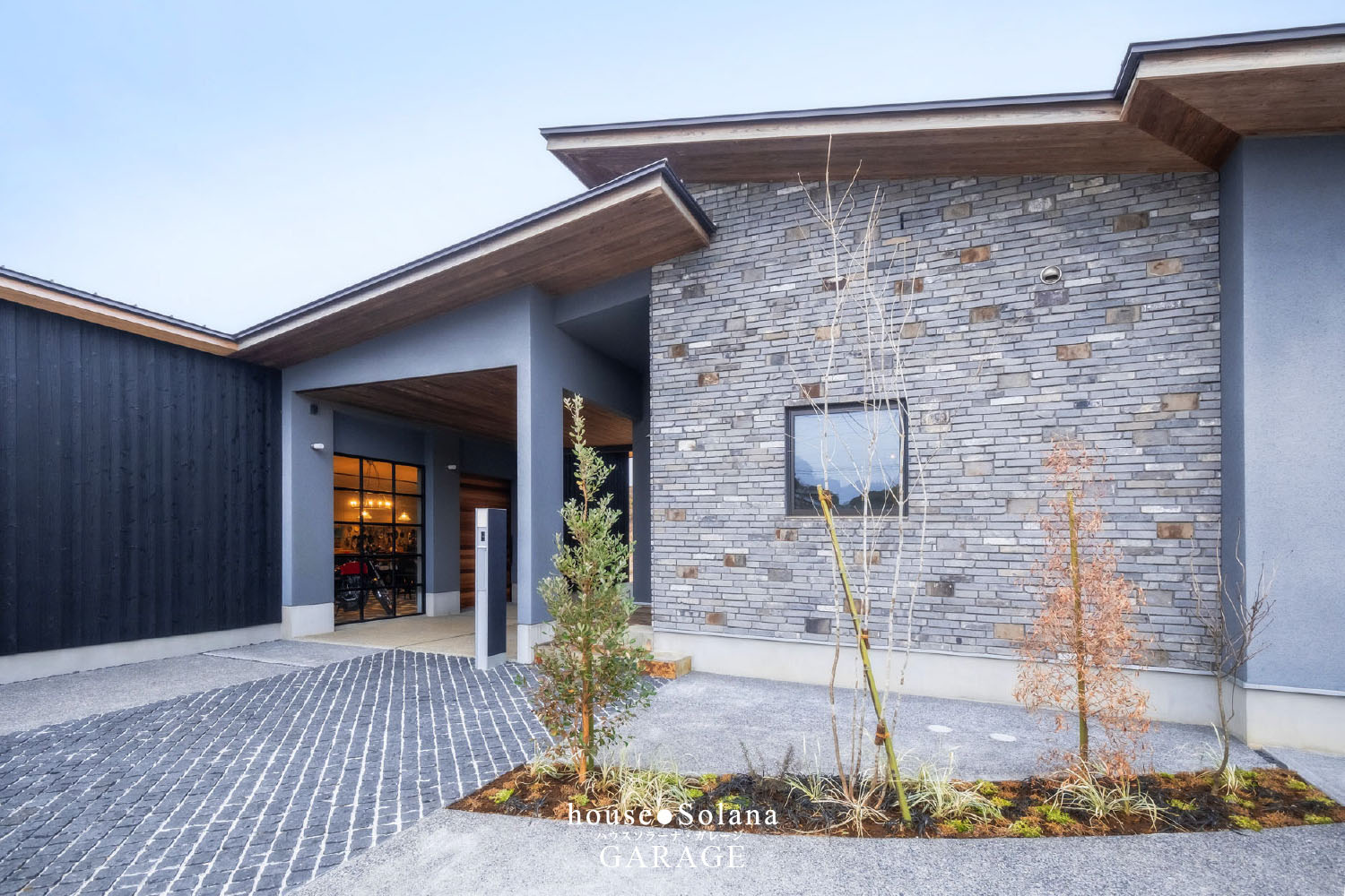 ソラーナガレージ