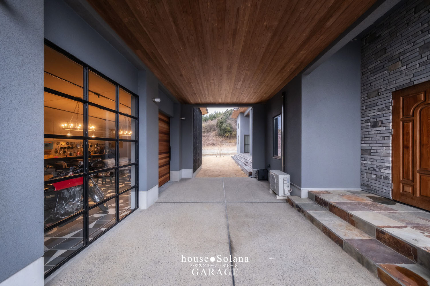 ソラーナガレージ