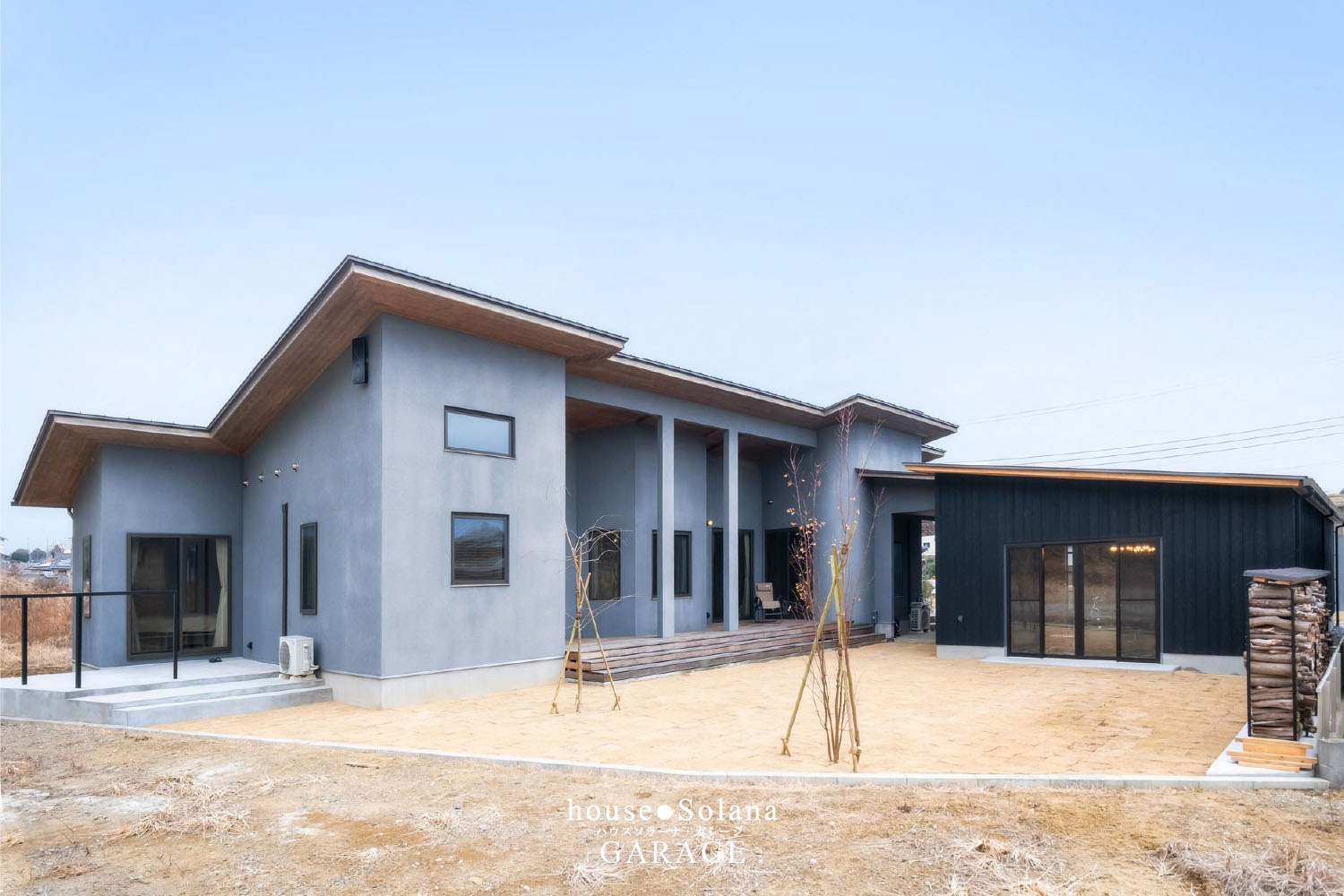 ソラーナガレージ