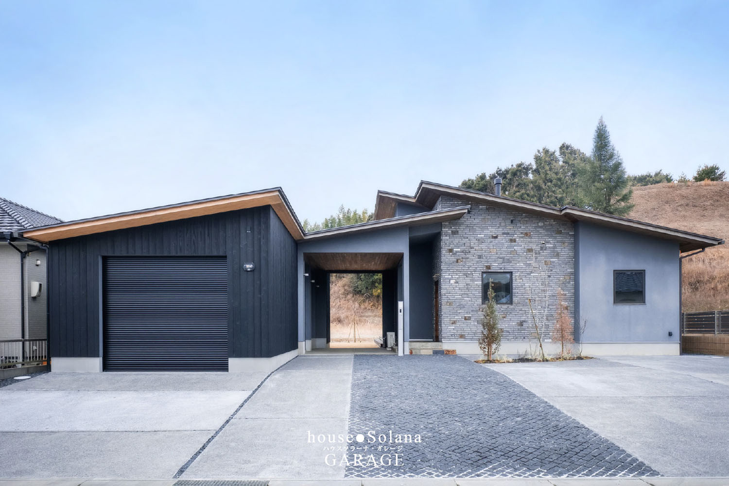 ソラーナガレージ