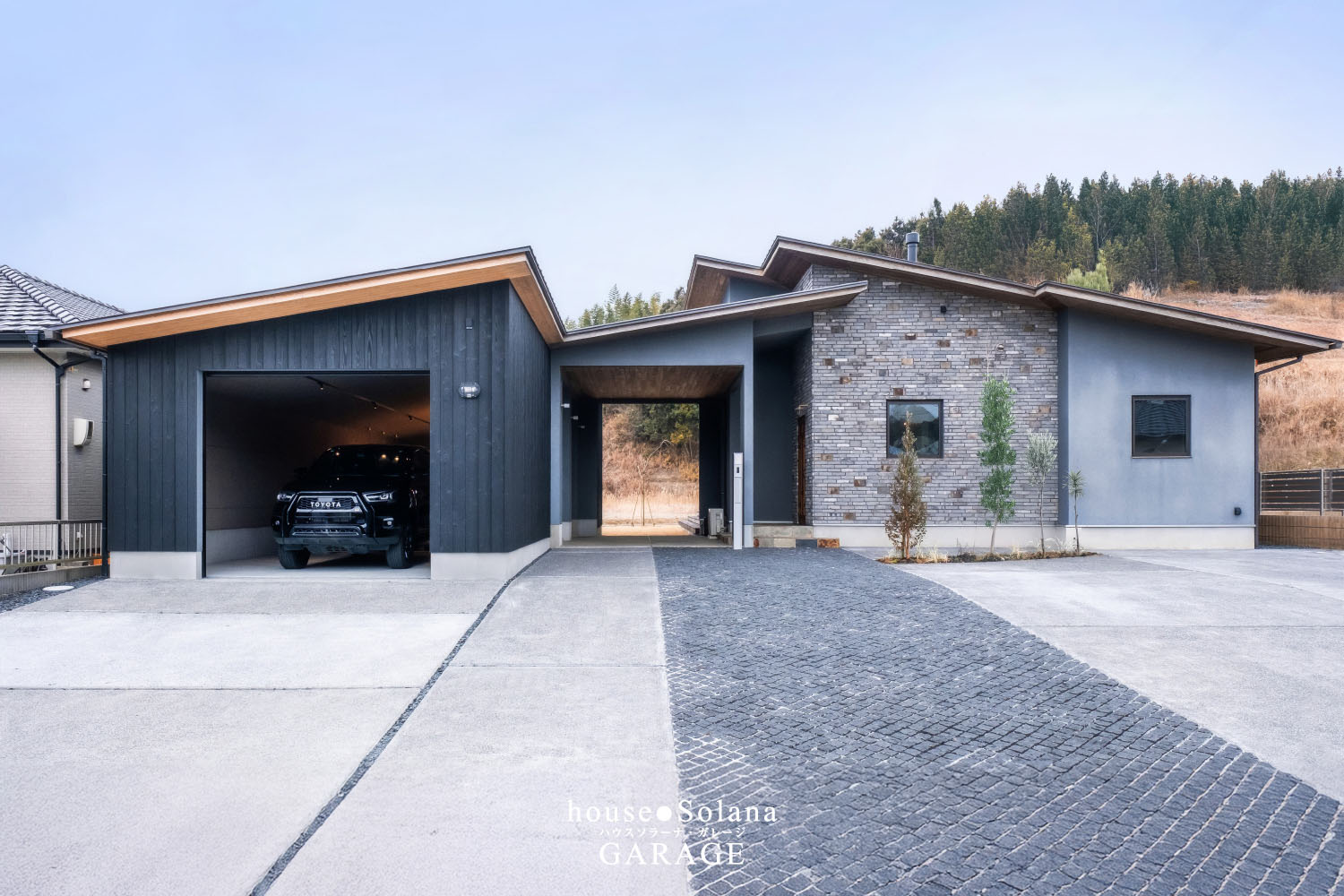 ソラーナガレージ